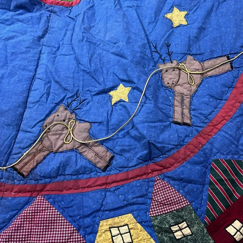 Vintage Christmas Tree‎ Skirt Santa's Reindeer Patchwork Accents Christmas Eve